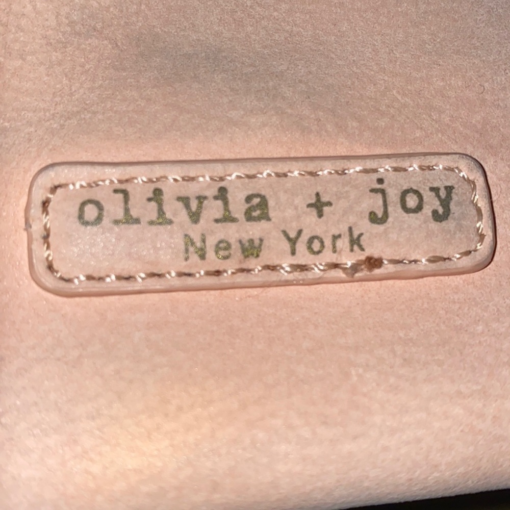 Olivia + Joy peach & brown shoulder bag zip pocket - Picture 8 of 9